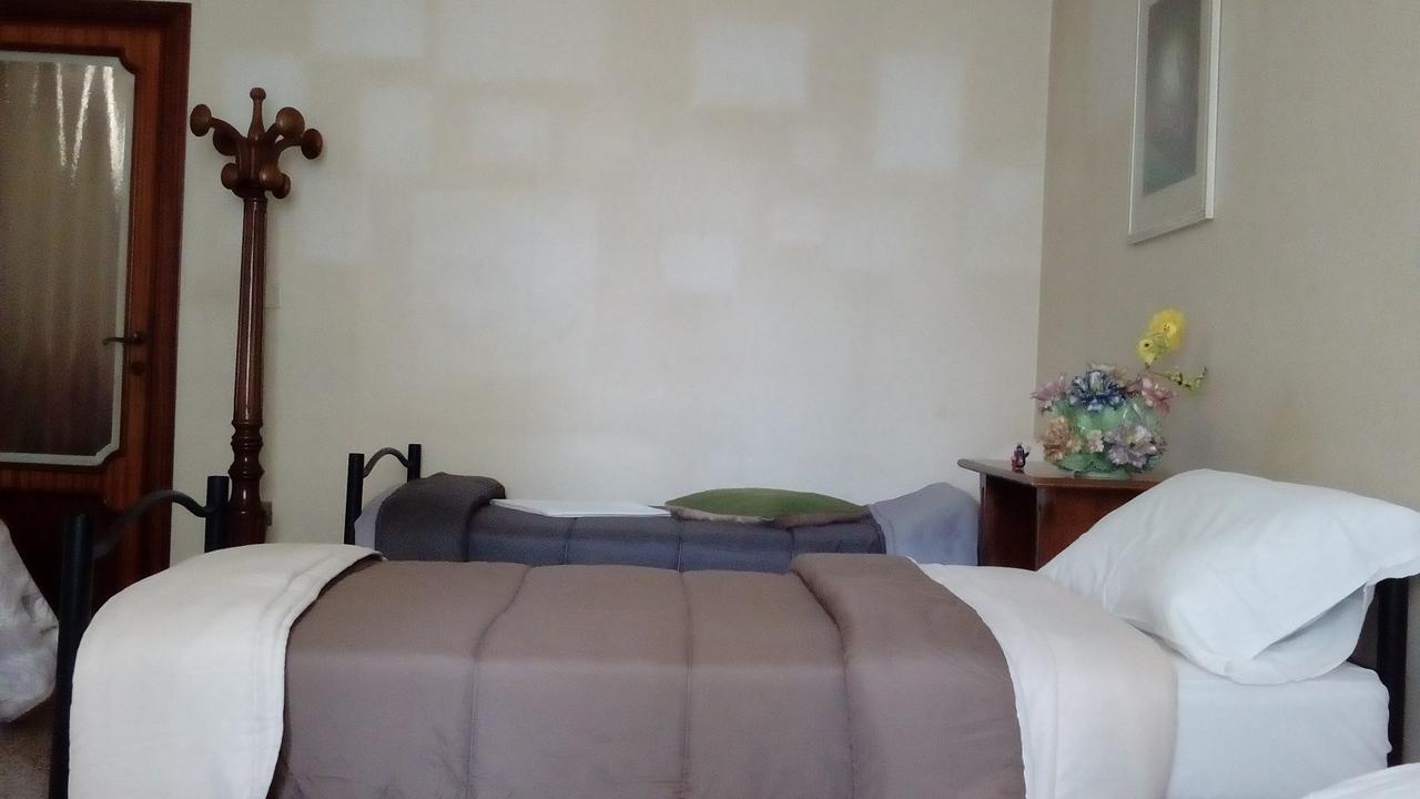 Palestro Guest House 247 Рим Екстериор снимка